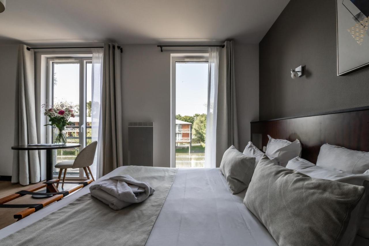 Domaine De Cice-Blossac, Resort Spa & Golf 브뤼즈 외부 사진