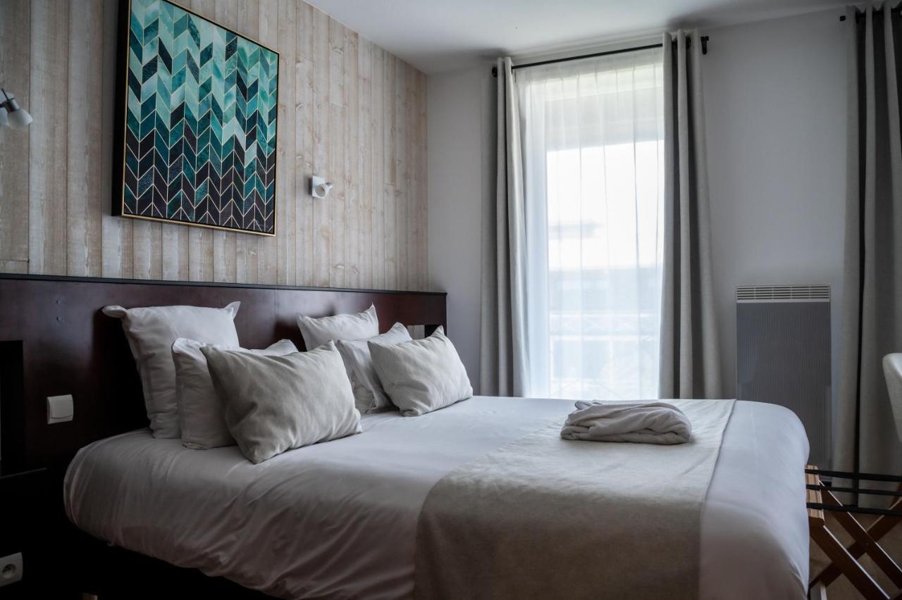 Domaine De Cice-Blossac, Resort Spa & Golf 브뤼즈 외부 사진
