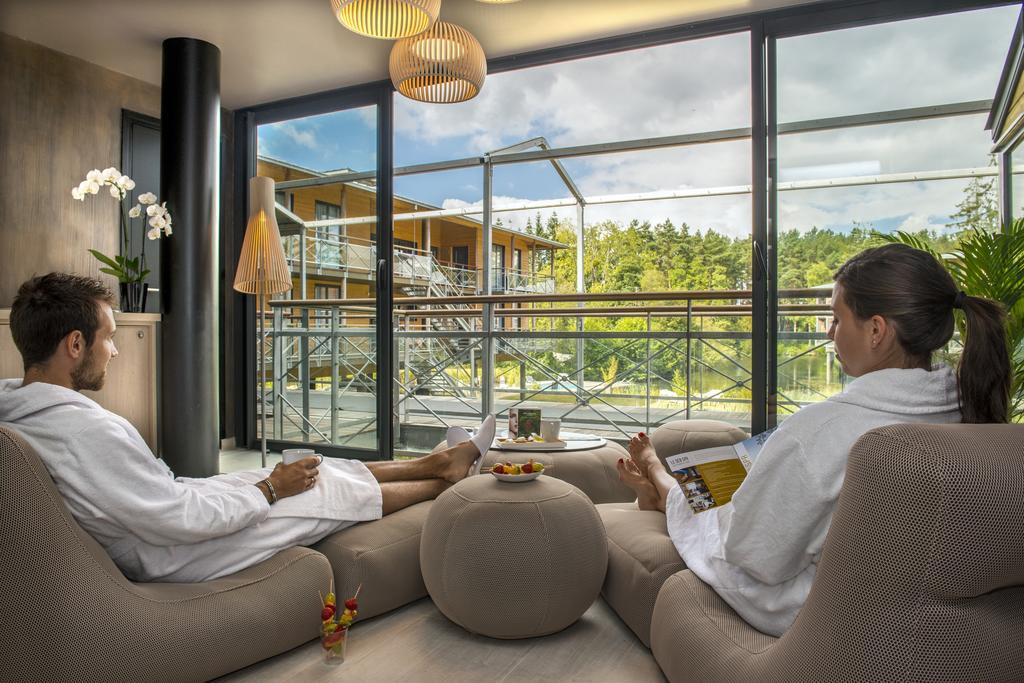 Domaine De Cice-Blossac, Resort Spa & Golf 브뤼즈 외부 사진